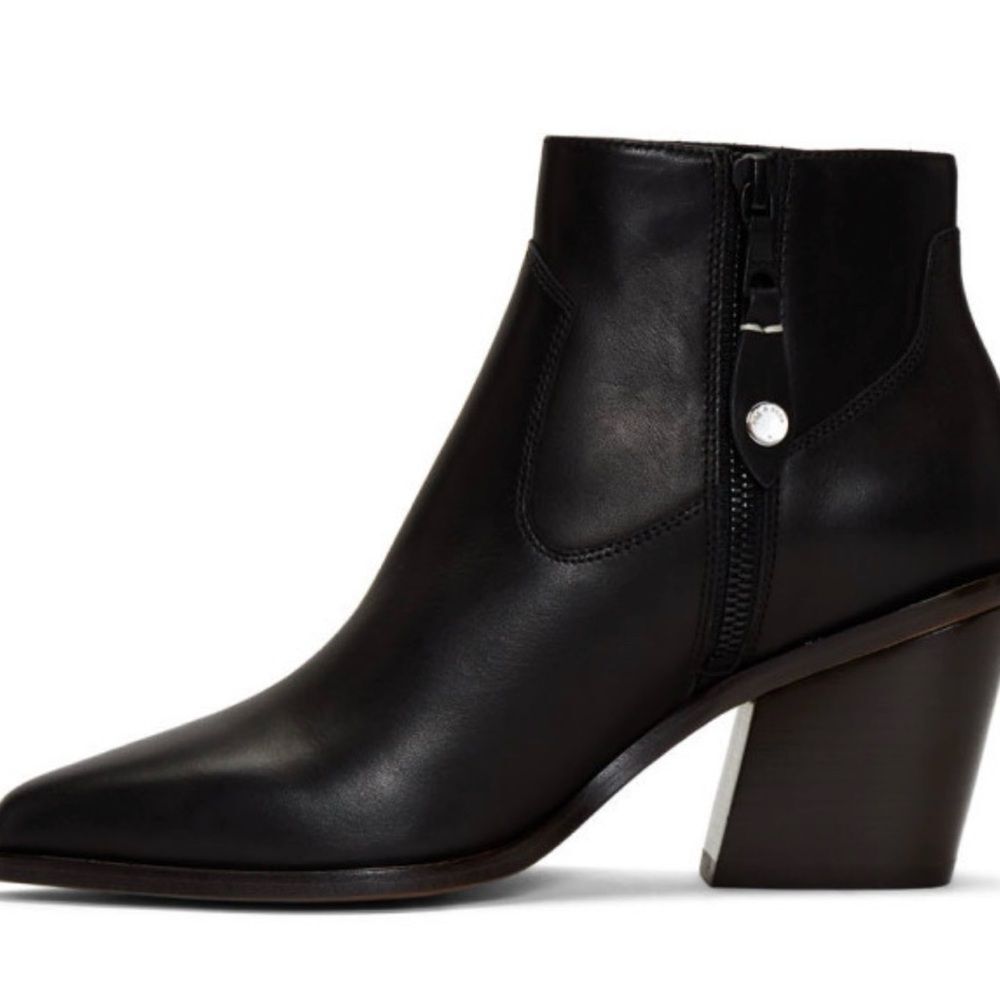 Rag & Bone Black Leather Razor Western Ankle Booties US 7.5 Indie Goth Cowgirl